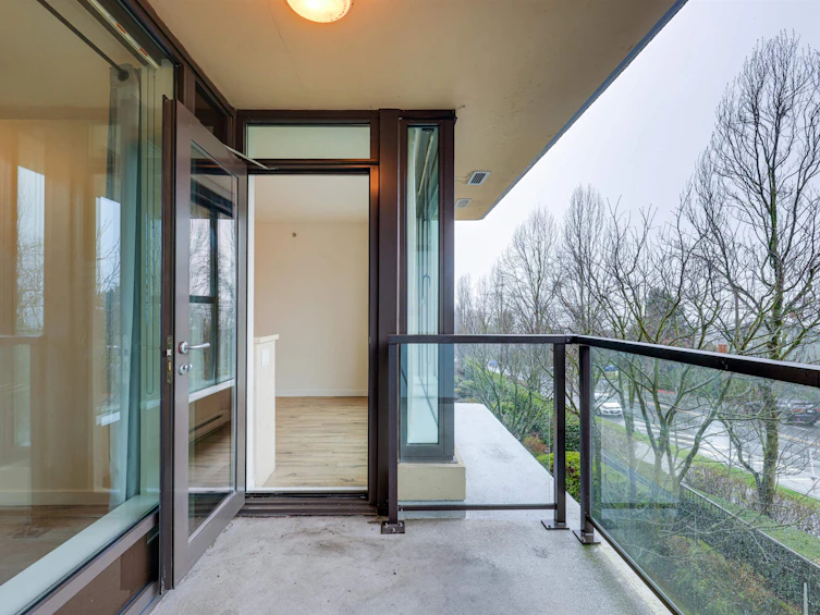 306-683 W Victoria Park, North Vancouver, BC, V7M 0A2 - 17