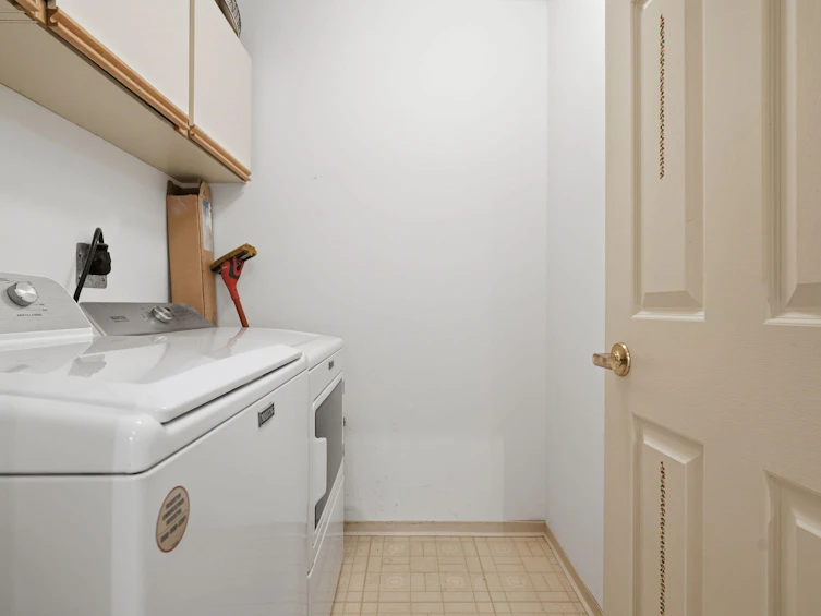 208-15300 17 Avenue, Surrey, BC, V4A 8Y6 - 23