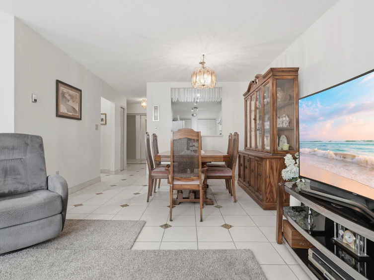208-15300 17 Avenue, Surrey, BC, V4A 8Y6 - 5