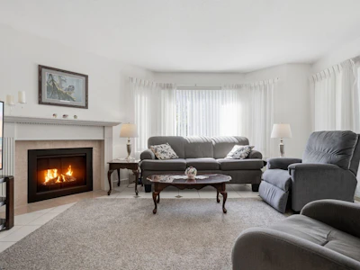 208-15300 17 Avenue - 3