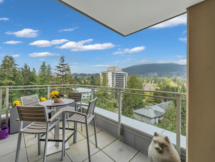 1101-2375 Emery Court, North Vancouver, BC, V7J 0E8 - 14