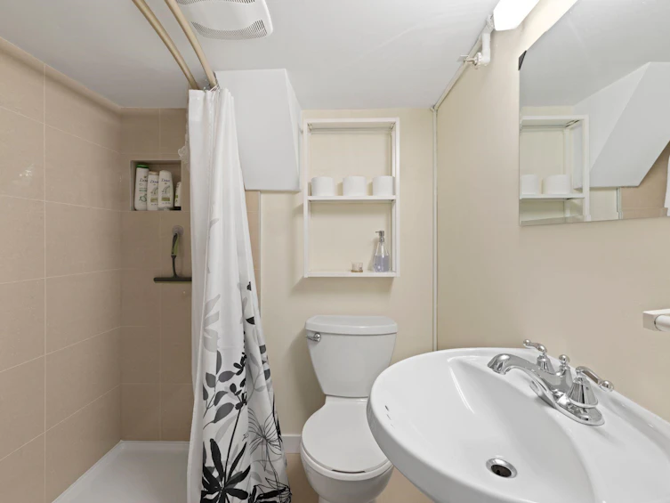 2273 E 2nd Avenue, Vancouver, BC, V5N 1G1 - 23