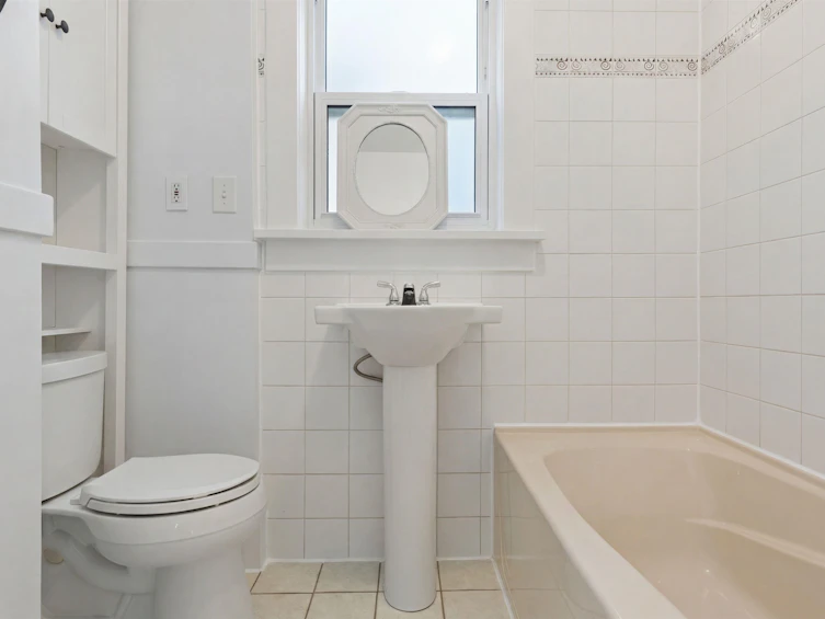 2273 E 2nd Avenue, Vancouver, BC, V5N 1G1 - 17