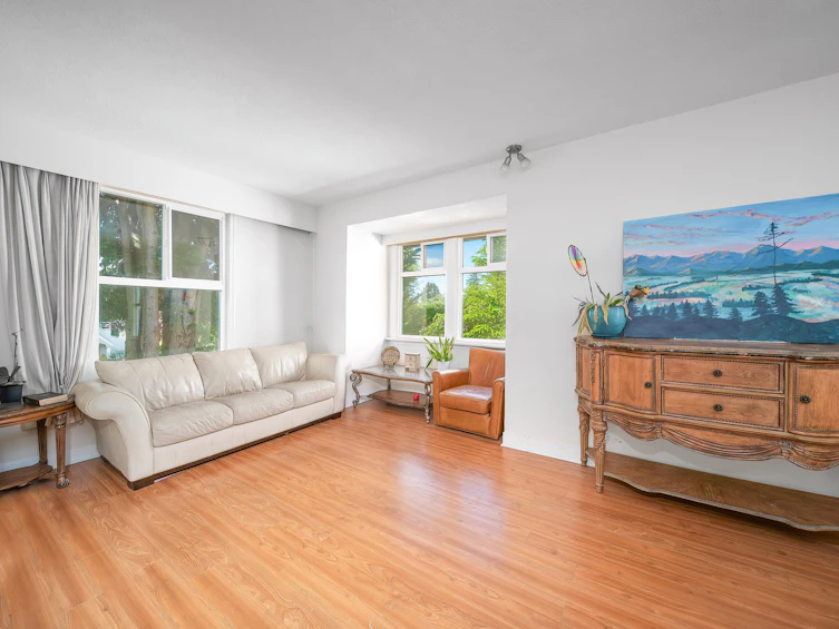 1623 W 66th Avenue, Vancouver, BC, V6P 2S1 - 3