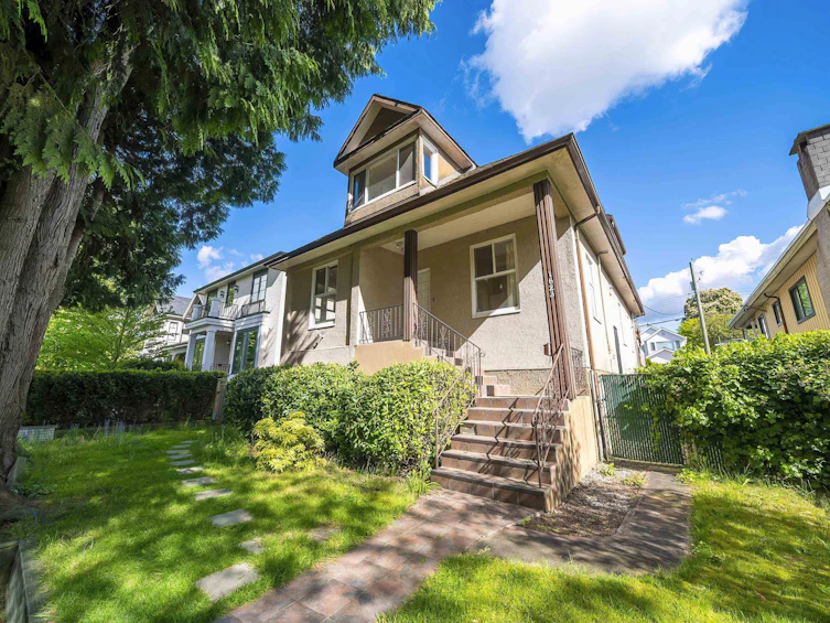1623 W 66th Avenue, Vancouver, BC, V6P 2S1