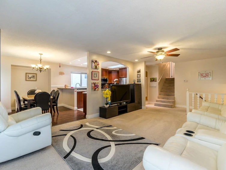 14928 93a Avenue, Surrey, BC, V3R 7A9 - 5