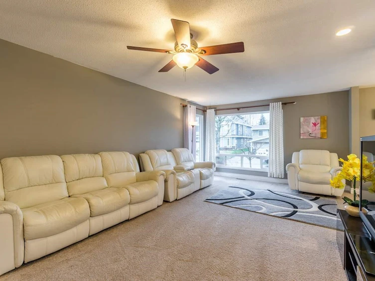 14928 93a Avenue, Surrey, BC, V3R 7A9 - 9