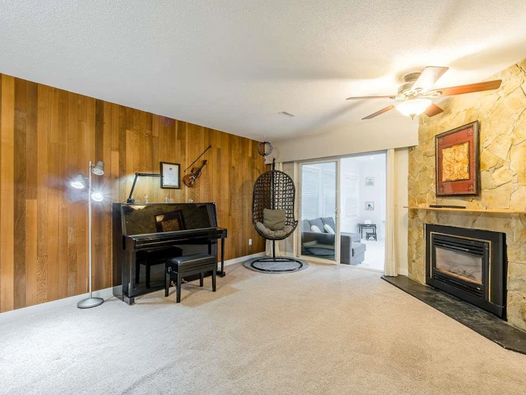 14928 93a Avenue, Surrey, BC, V3R 7A9 - 11