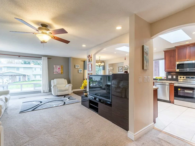 14928 93a Avenue, Surrey, BC, V3R 7A9 - 3