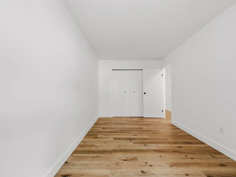 102-235 W 4th Street, North Vancouver, BC, V7M 1H8 - 25