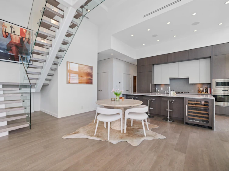 2403-125 E 14th Street, North Vancouver, BC, V7L 0E6 - 10