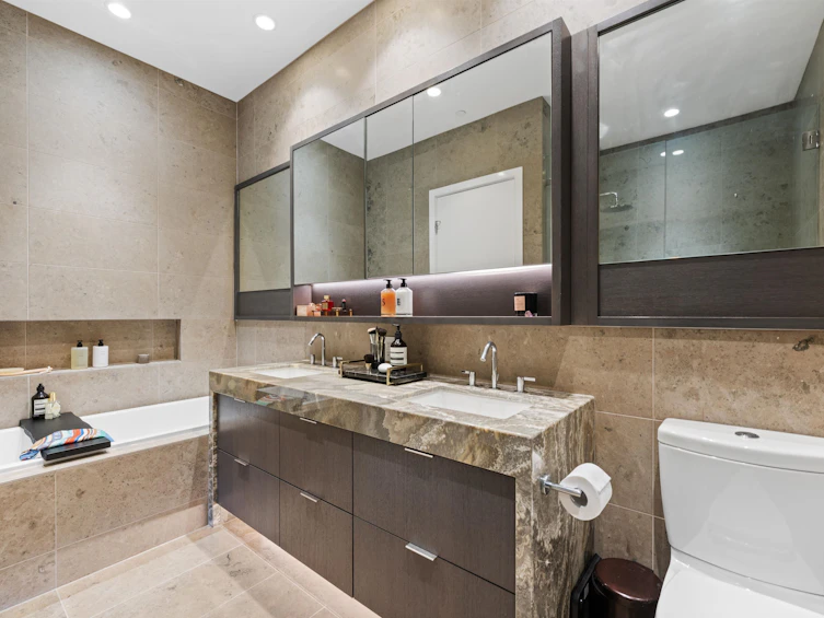 2403-125 E 14th Street, North Vancouver, BC, V7L 0E6 - 27