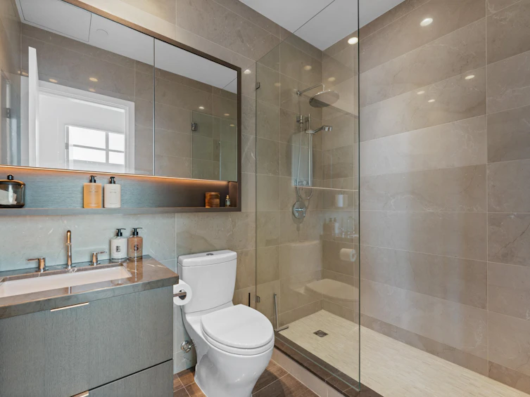 2403-125 E 14th Street, North Vancouver, BC, V7L 0E6 - 30