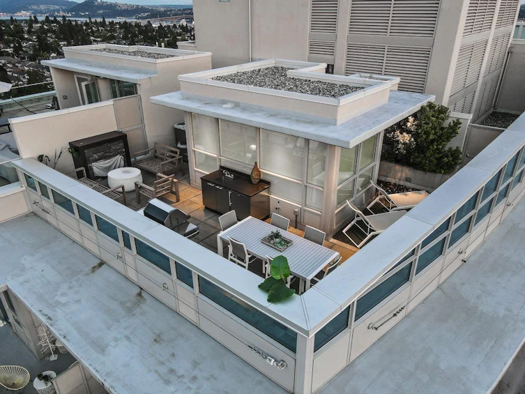 2403-125 E 14th Street, North Vancouver, BC, V7L 0E6 - 37
