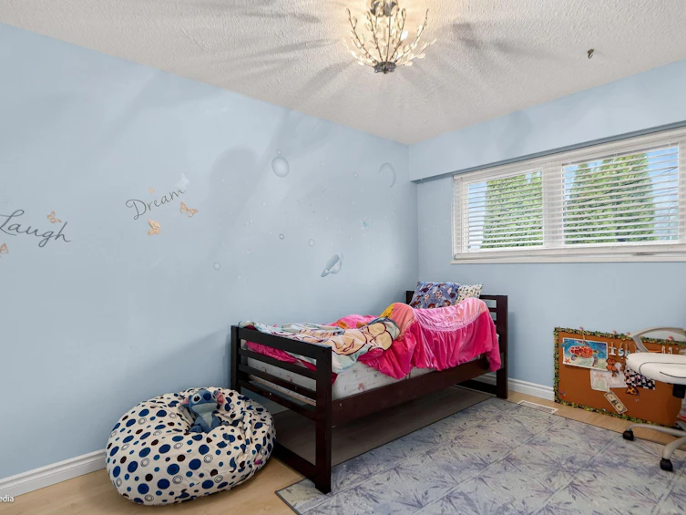 22939 128 Avenue, Maple Ridge, BC, V2X 4R7 - 21