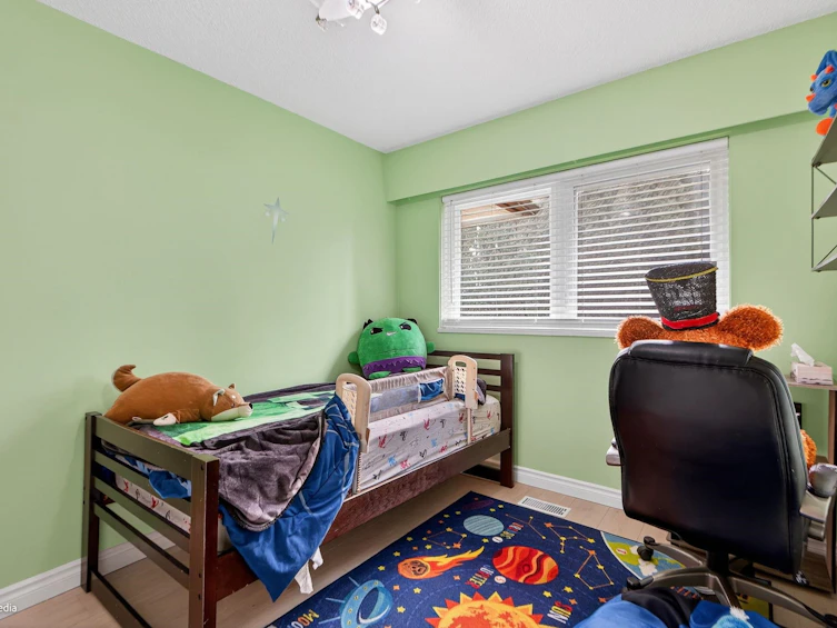 22939 128 Avenue, Maple Ridge, BC, V2X 4R7 - 18