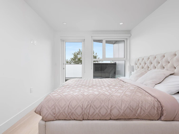 138 W Woodstock Avenue, Vancouver, BC, V5Y 0N1 - 17