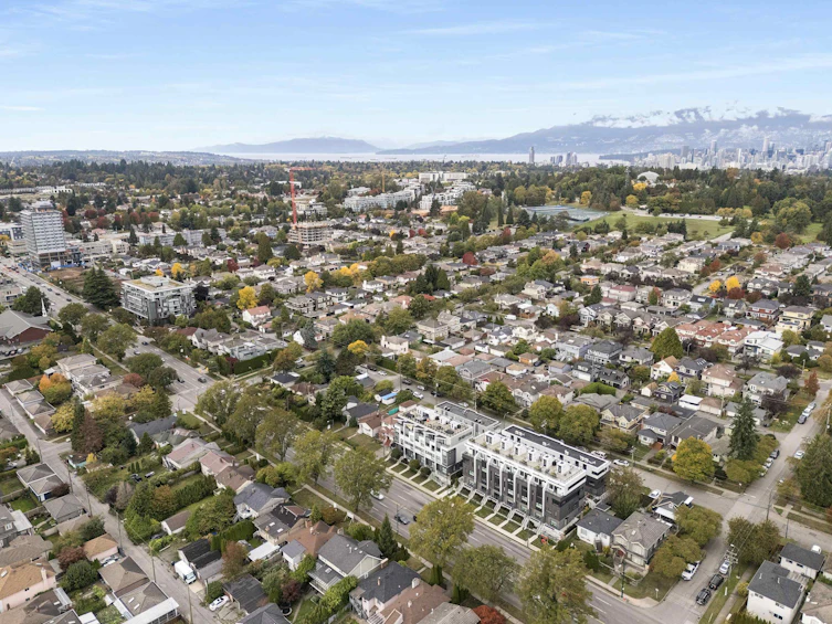 138 W Woodstock Avenue, Vancouver, BC, V5Y 0N1 - 37