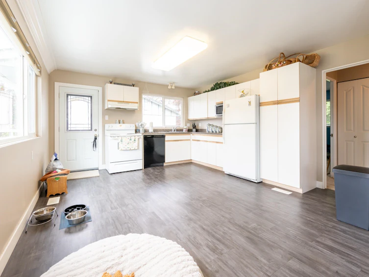 1448 Helen Drive, Port Coquitlam, BC, V3C 2X8 - 8