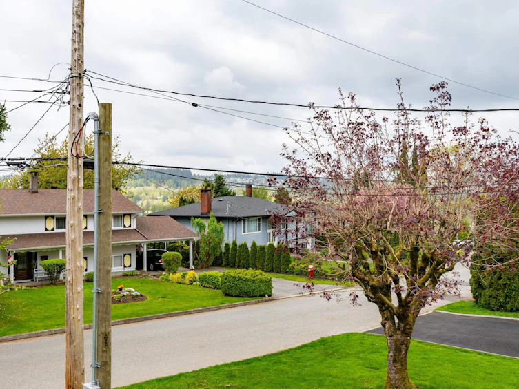 1448 Helen Drive, Port Coquitlam, BC, V3C 2X8 - 6