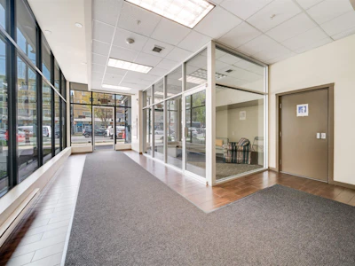329-2239 Kingsway - 4