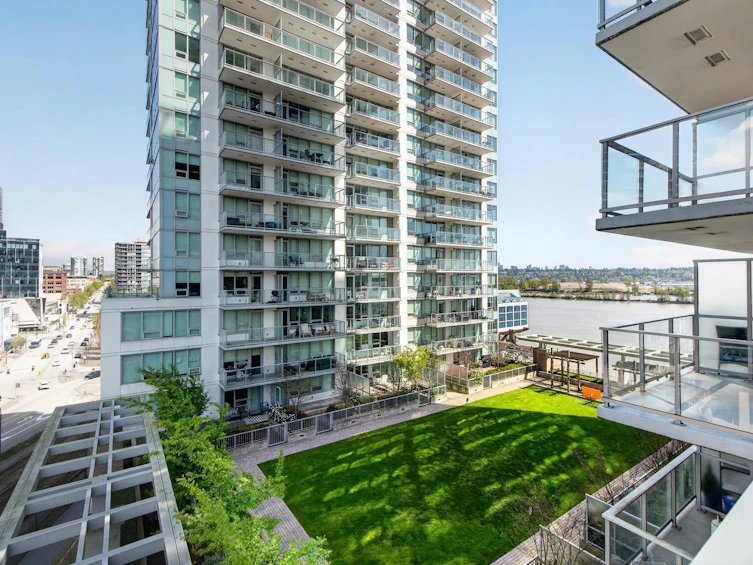 905-988 Quayside Drive, New Westminster, BC, V3M 0L5 - 16