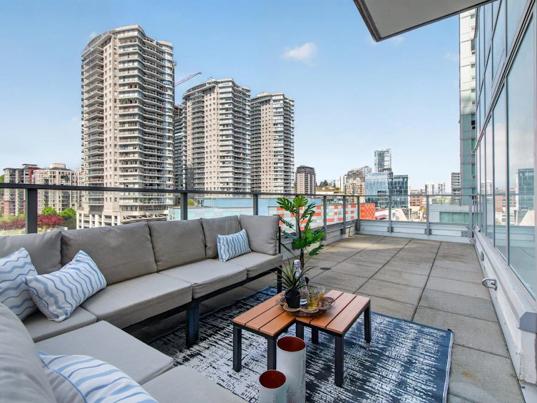 905-988 Quayside Drive, New Westminster, BC, V3M 0L5 - 14