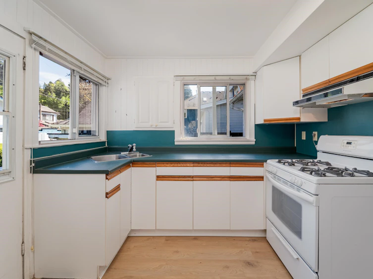 2680 Mcbride Avenue, Surrey, BC, V4A 3G1 - 19
