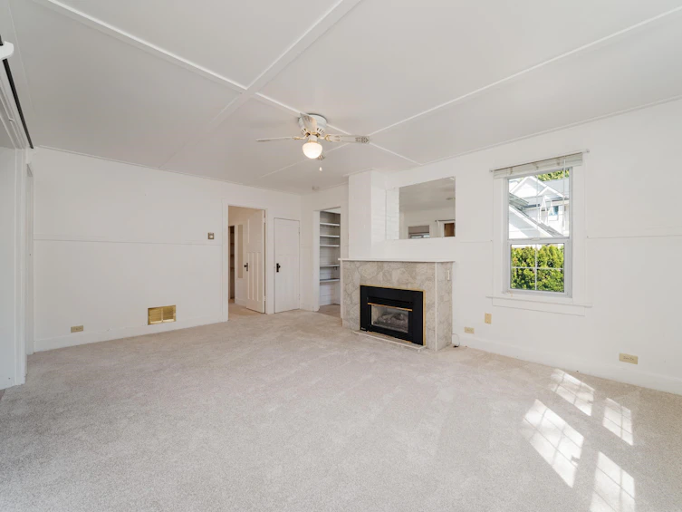 2680 Mcbride Avenue, Surrey, BC, V4A 3G1 - 9