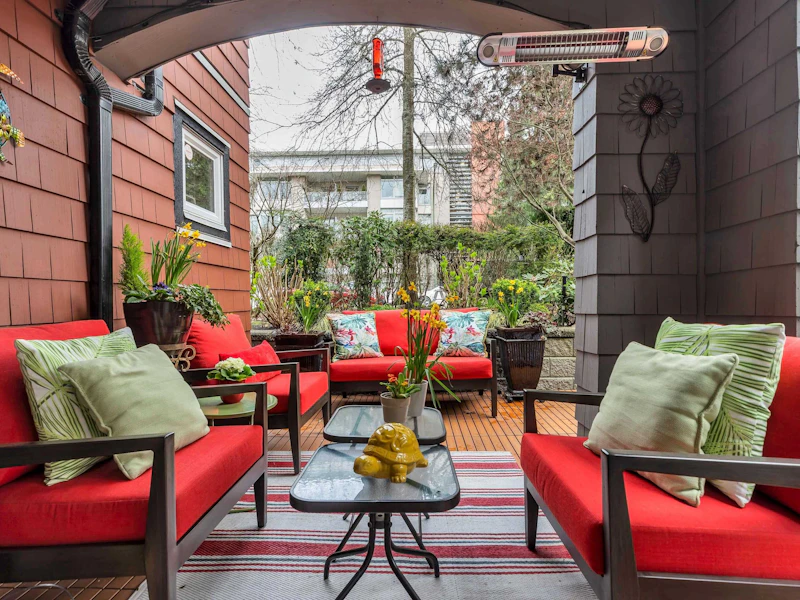 102 - 736 W 14th Avenue, Vancouver BC V5Z 1P9