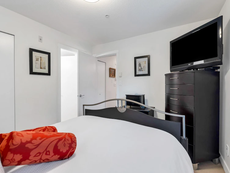102-736 W 14th Avenue, Vancouver, BC, V5Z 1P9 - 19