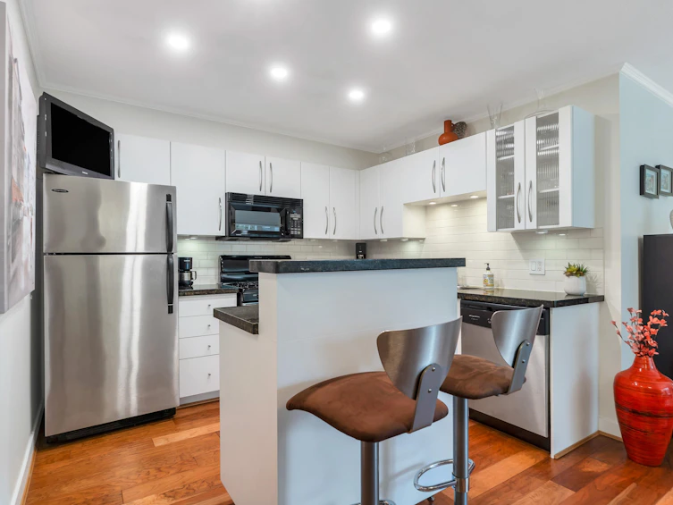 102-736 W 14th Avenue, Vancouver, BC, V5Z 1P9 - 5