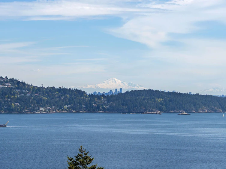 743 Channelview Drive, Bowen Island, BC, V0N 1G1 - 3