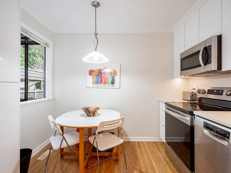 2-1960 Rufus Drive, North Vancouver, BC, V7J 3L7 - 6