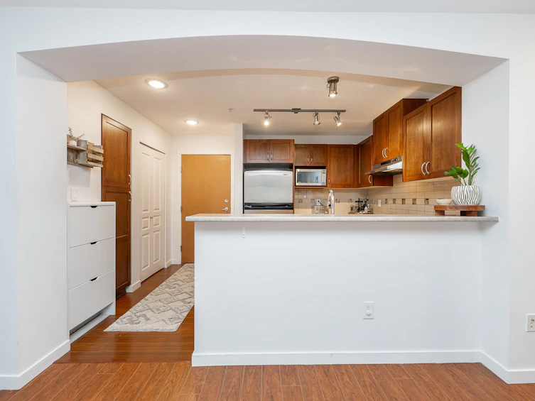 201-2951 Silver Springs Boulevard, Coquitlam, BC, V3E 3S4 - 7