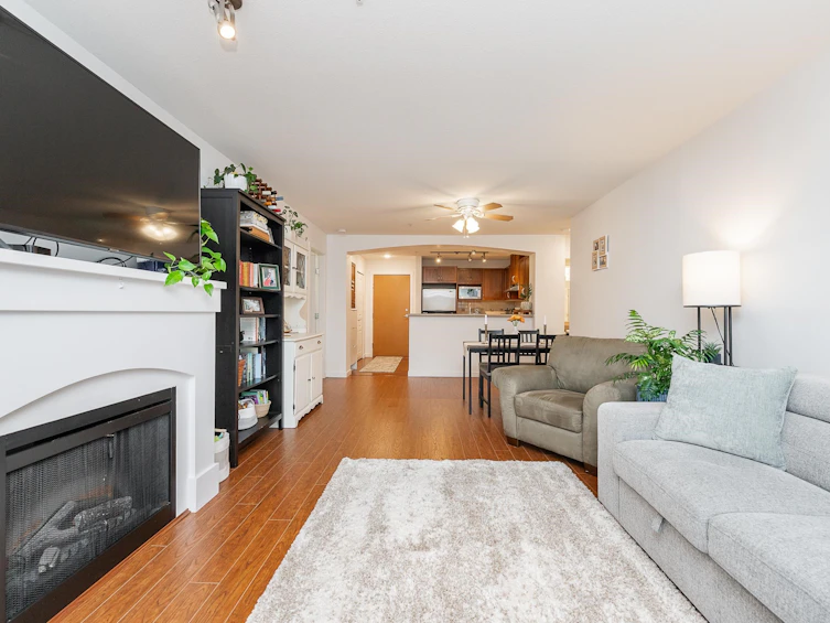 201-2951 Silver Springs Boulevard, Coquitlam, BC, V3E 3S4 - 13