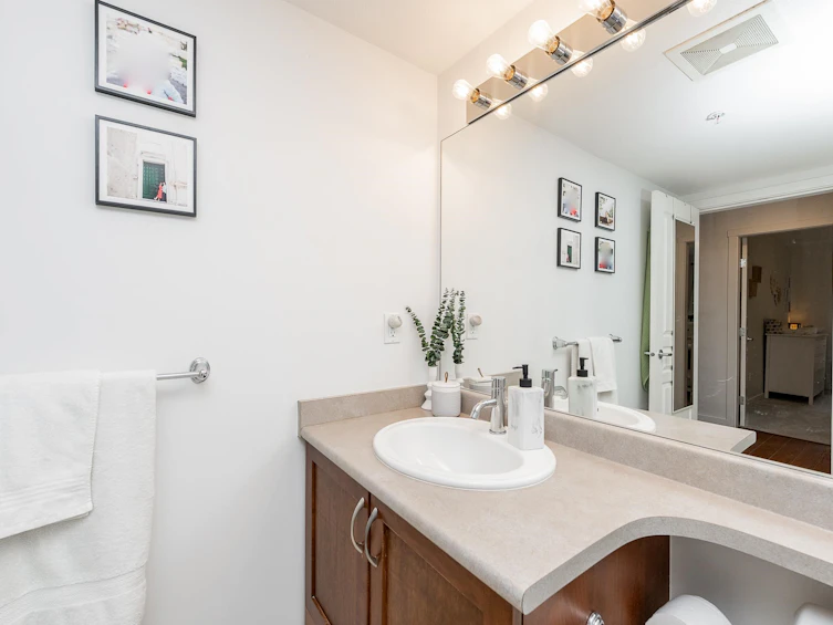 201-2951 Silver Springs Boulevard, Coquitlam, BC, V3E 3S4 - 21
