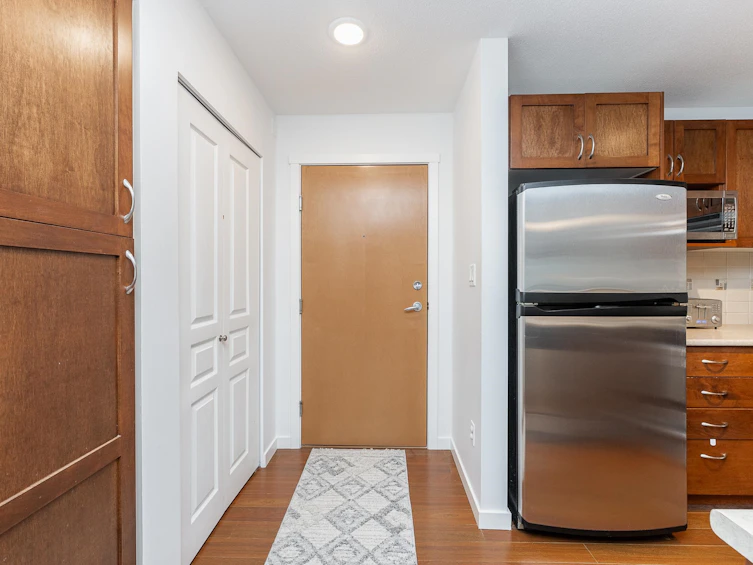 201-2951 Silver Springs Boulevard, Coquitlam, BC, V3E 3S4 - 4