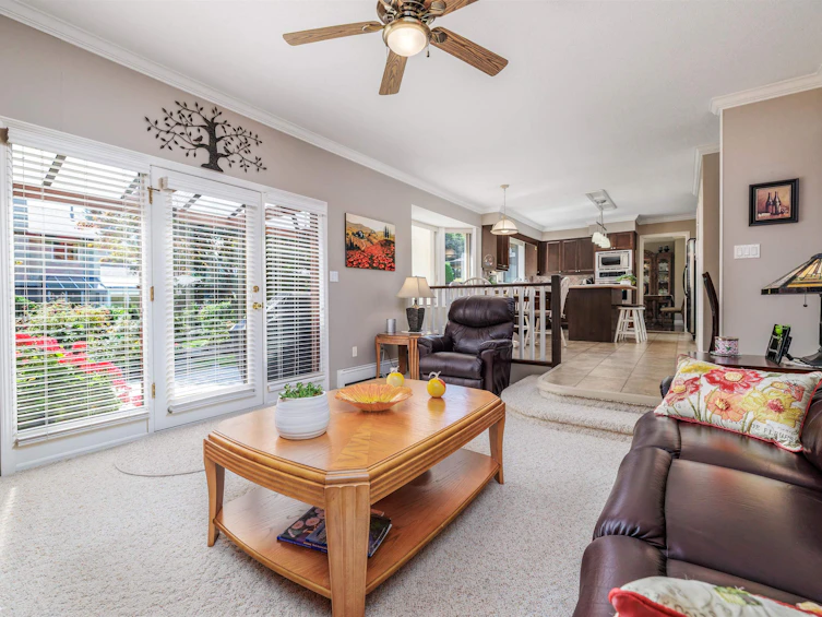16116 13a Avenue, Surrey, BC, V4A 6W5 - 11