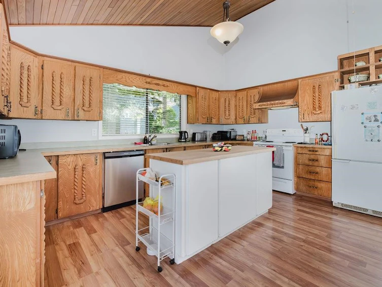 5899 Spriggs Road, Pender Harbour Egmont, BC, V0N 2H0 - 6