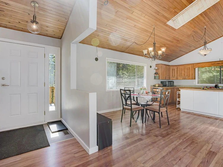 5899 Spriggs Road, Pender Harbour Egmont, BC, V0N 2H0 - 3
