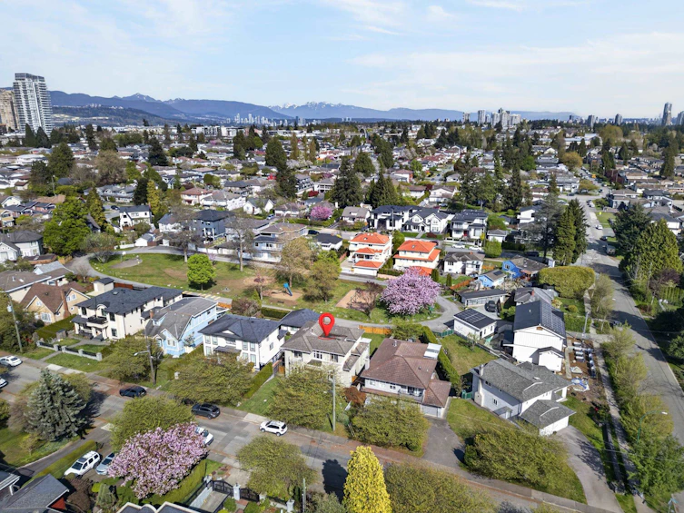 7362 Waverley Avenue, Burnaby, BC, V5J 4A6 - 40