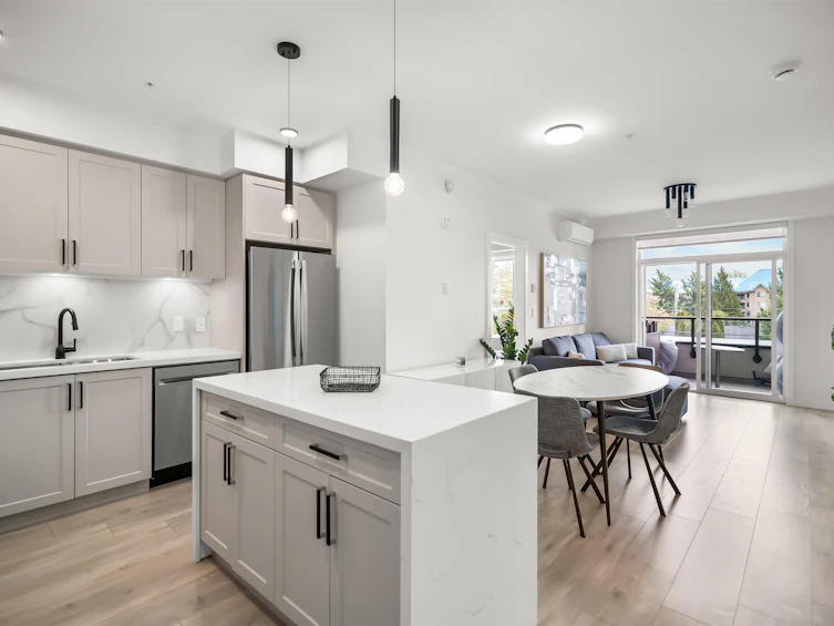 306-12109 223 Street, Maple Ridge, BC, V2X 5Y6