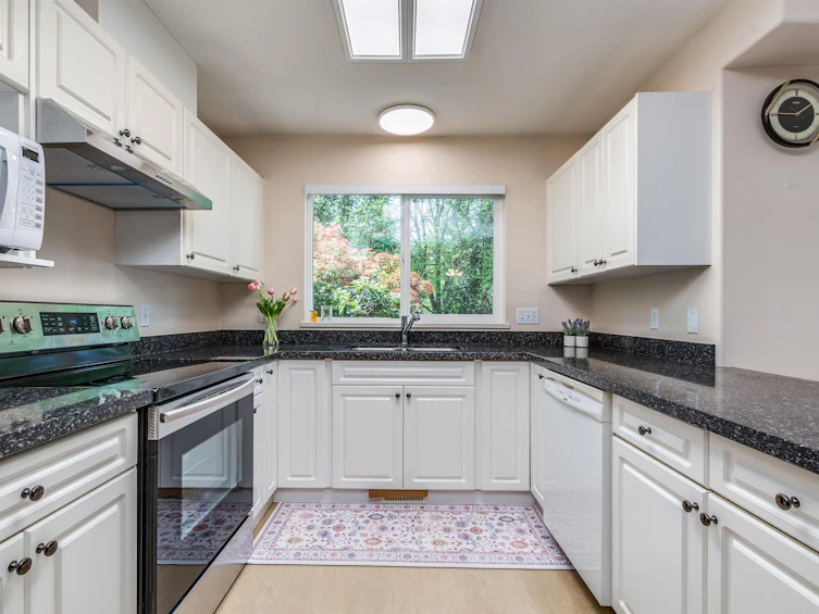 A19-3075 Skeena Street, Port Coquitlam, BC, V3B 7T4 - 3