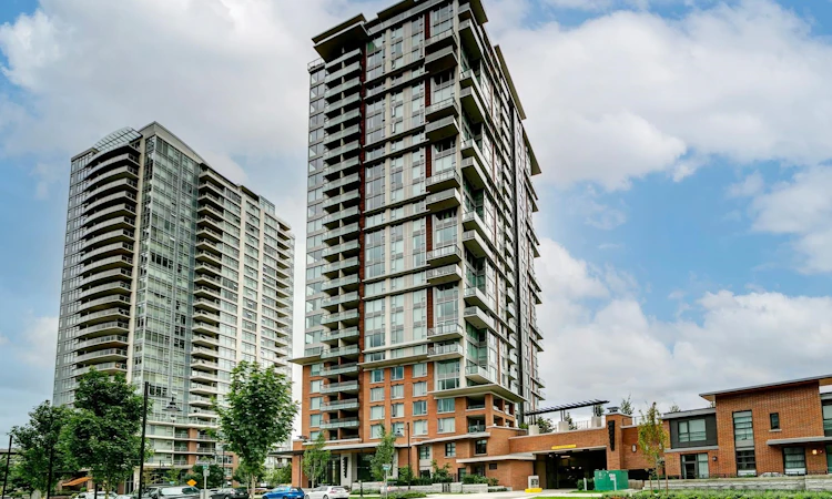 1004-3100 Windsor Gate
