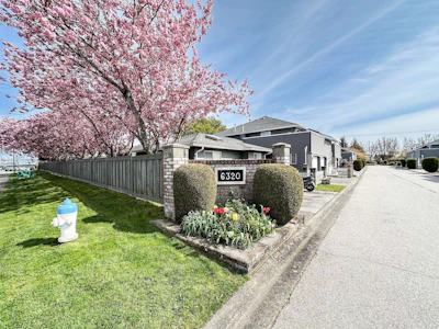 16-6320 48a Avenue - 2