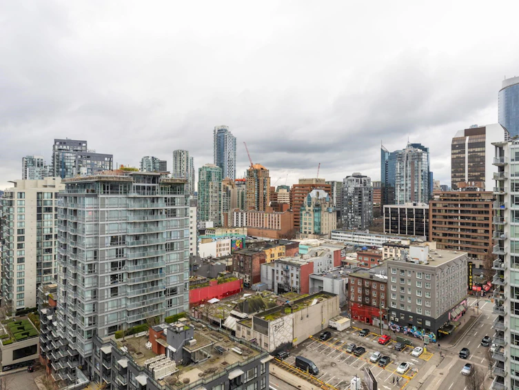 2002-989 Richards Street, Vancouver, BC, V6B 6R6