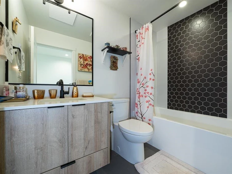 31-14541 Winter Crescent, Surrey, BC, V4P 0G5 - 19