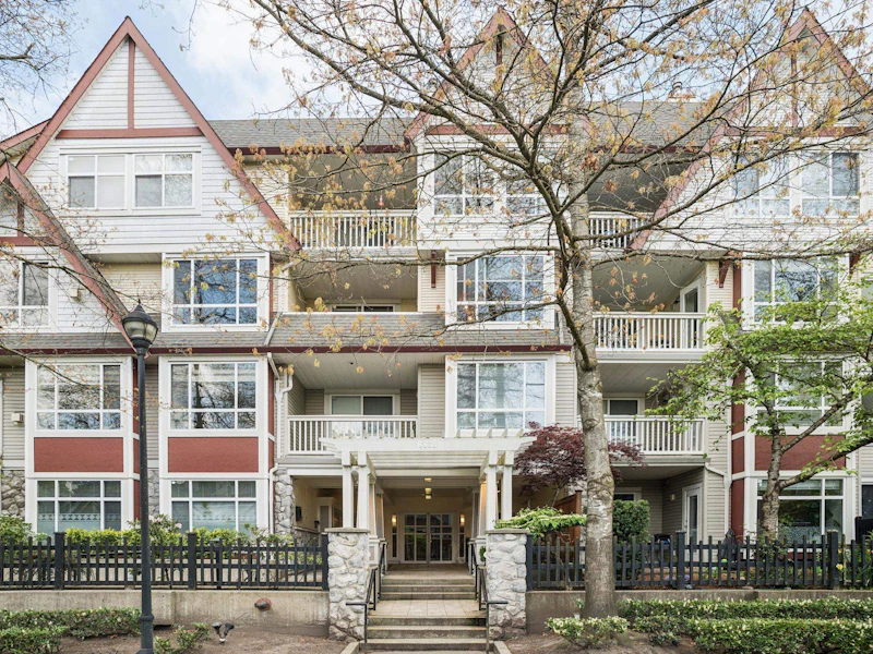 304 - 6833 Village Green, Burnaby BC V5E 4M1