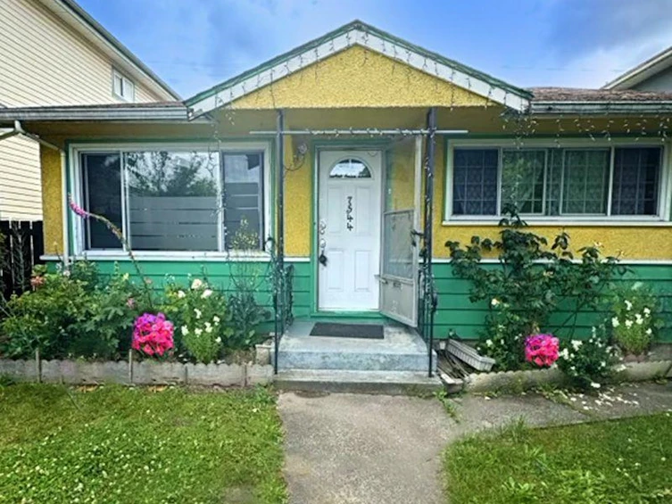 7544 Main Street, Vancouver, BC, V5X 3J9 - 6